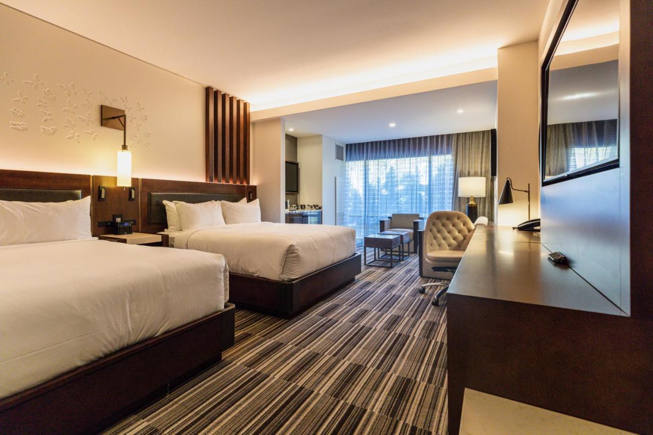 בלאק הוק Monarch Casino Resort Spa מראה חיצוני תמונה