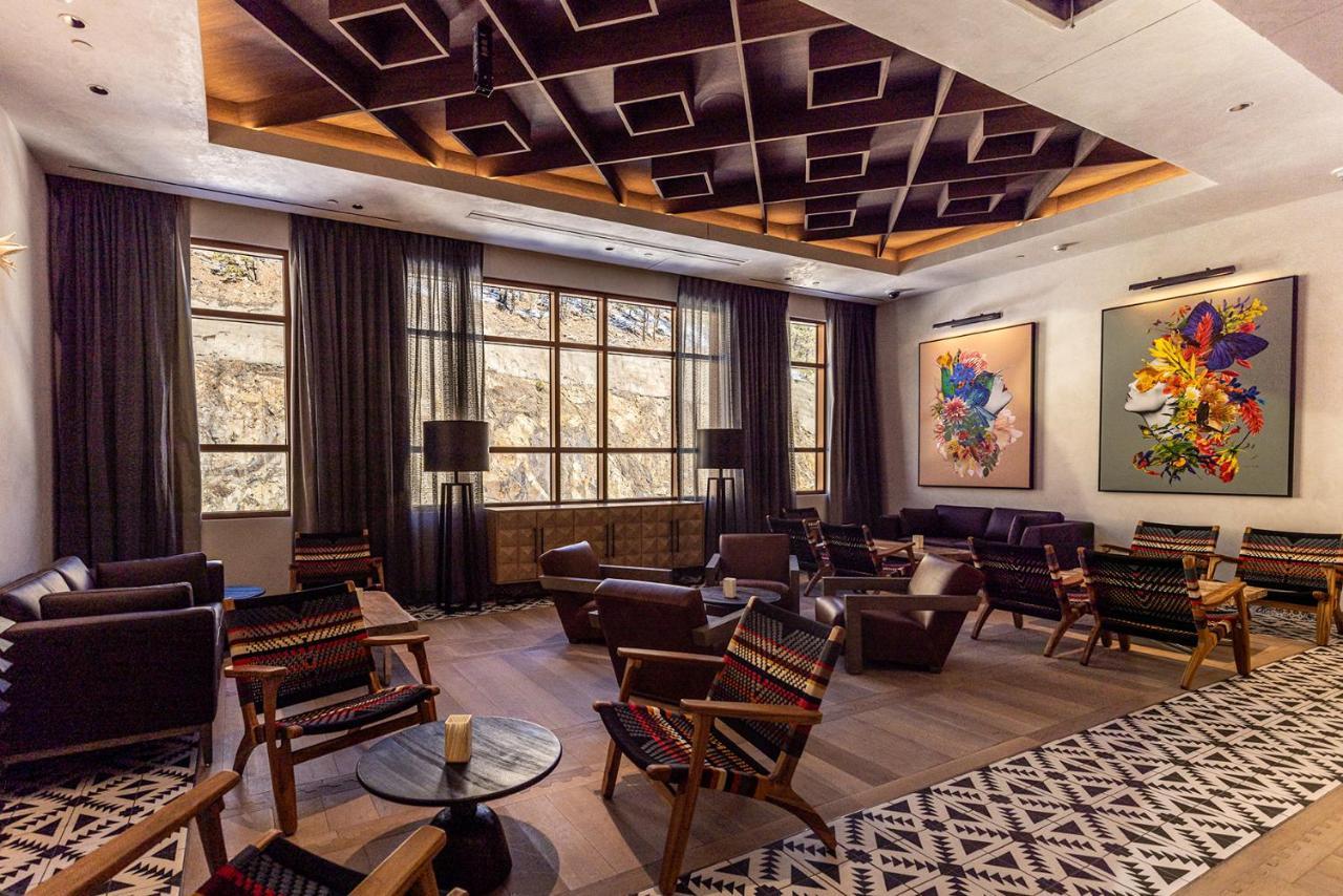 בלאק הוק Monarch Casino Resort Spa מראה חיצוני תמונה
