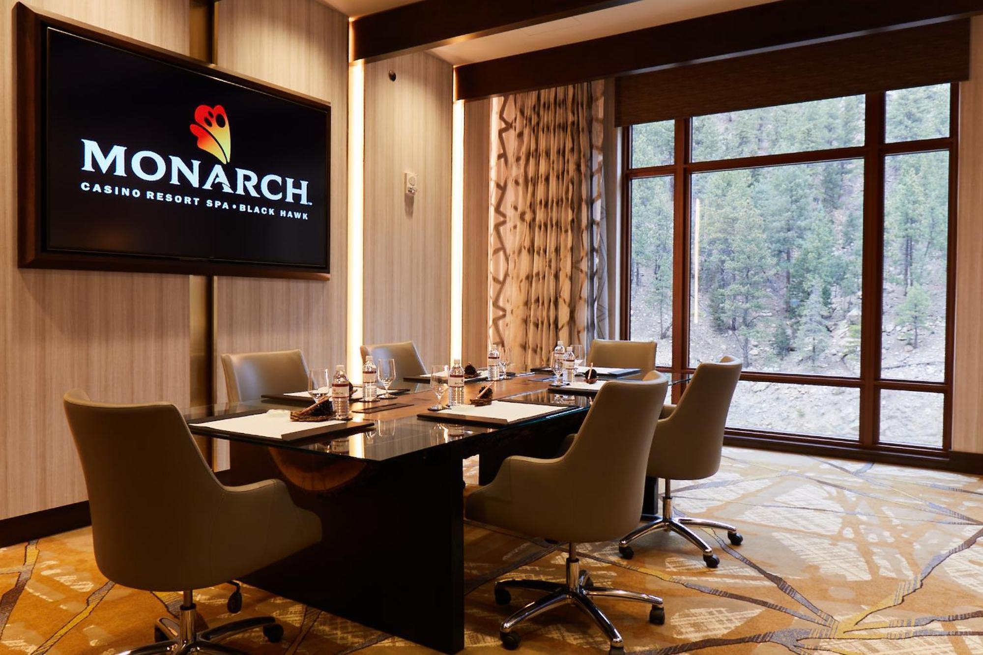 בלאק הוק Monarch Casino Resort Spa מראה חיצוני תמונה